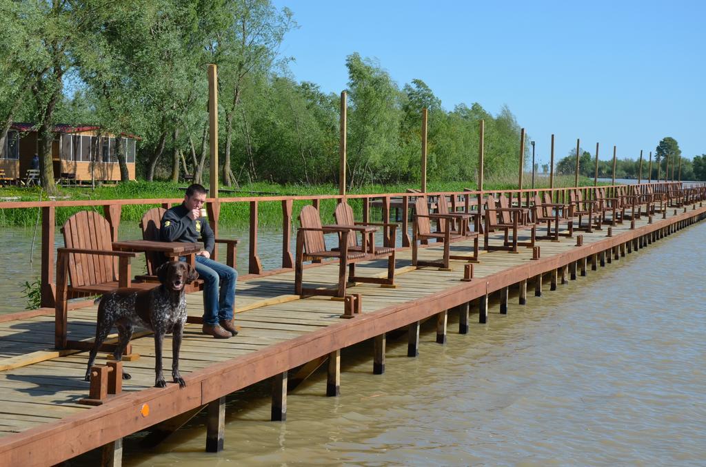 Pelican City Vylkove Luaran gambar
