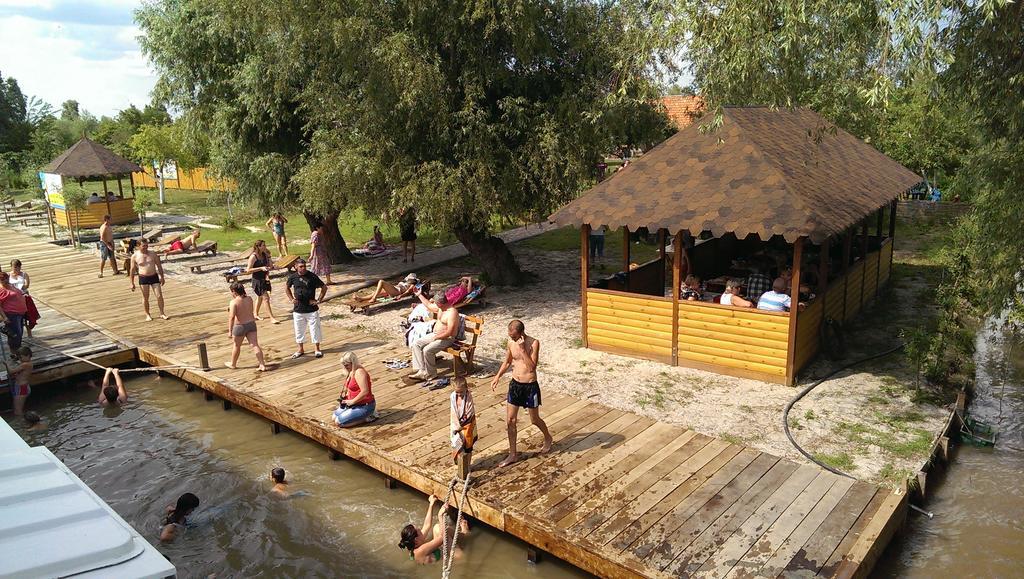 Pelican City Vylkove Luaran gambar